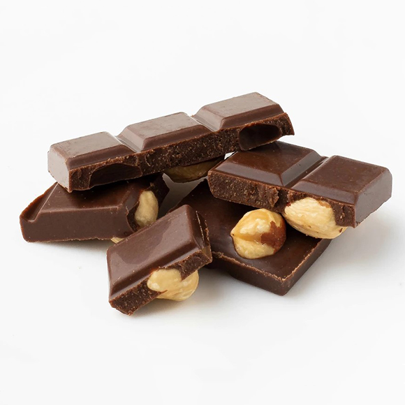 Шоколад молочный с фундуком