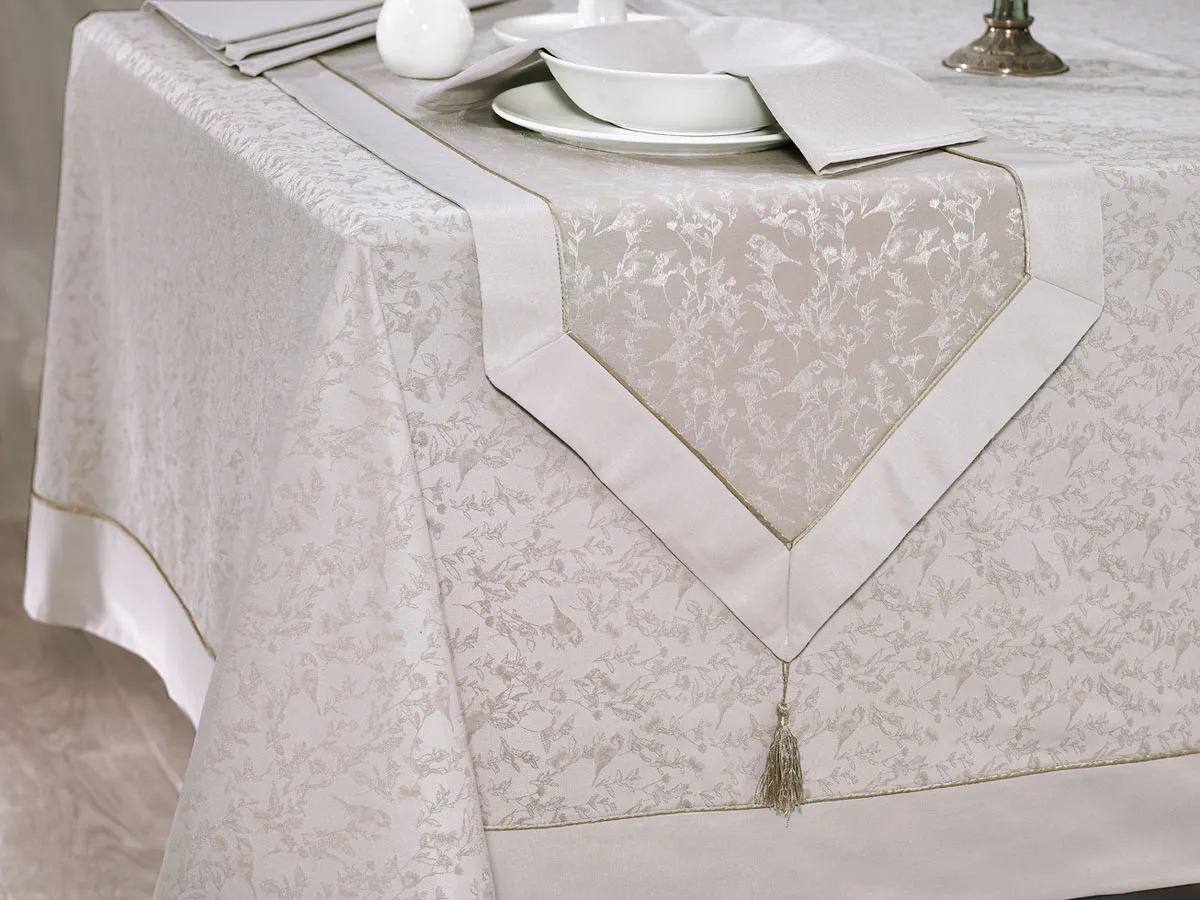 Скатерти и салфетки
