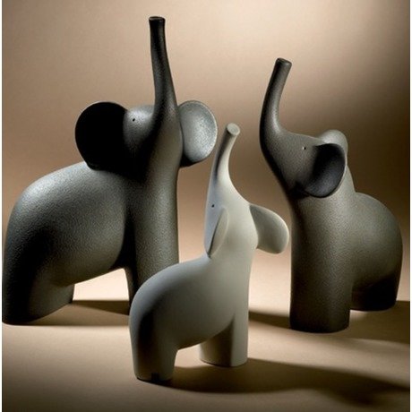 Статуэтки и скульптуры